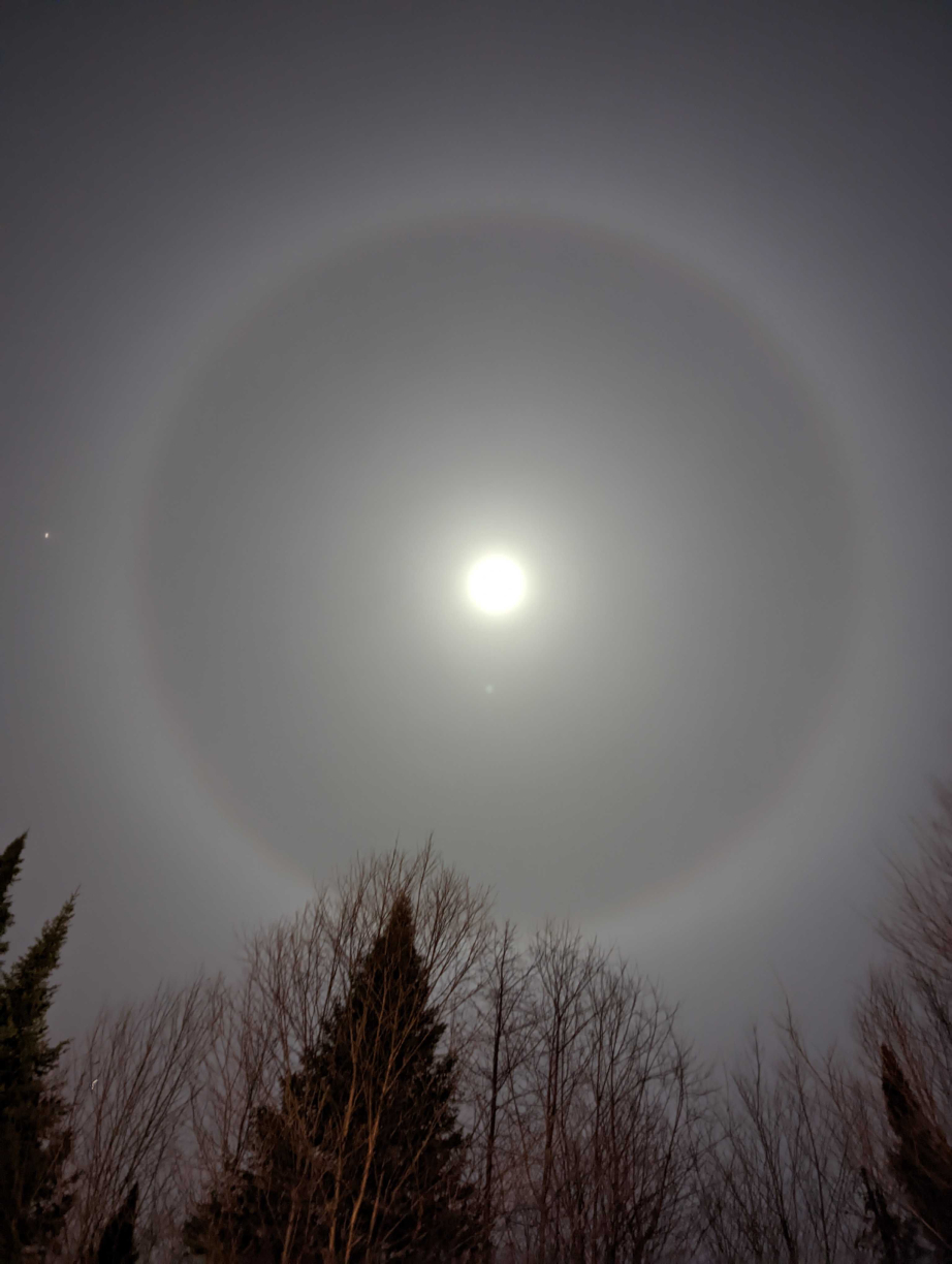 Moon halo